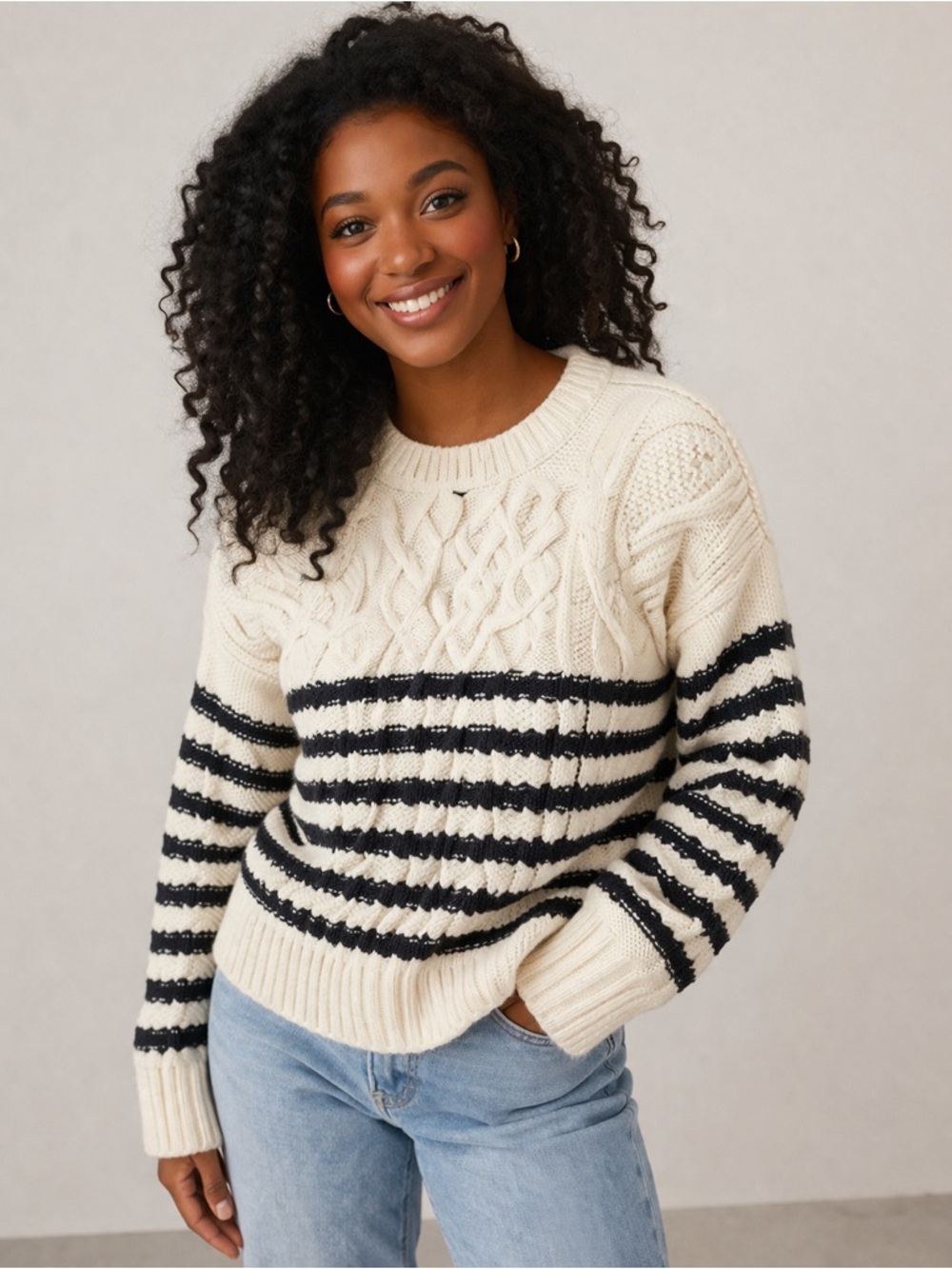 American Eagle NWOT Off White Cable-Knit Sweater with Black Stripes - Women